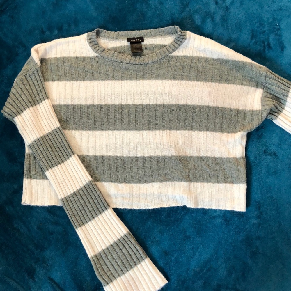 cropped sweater
